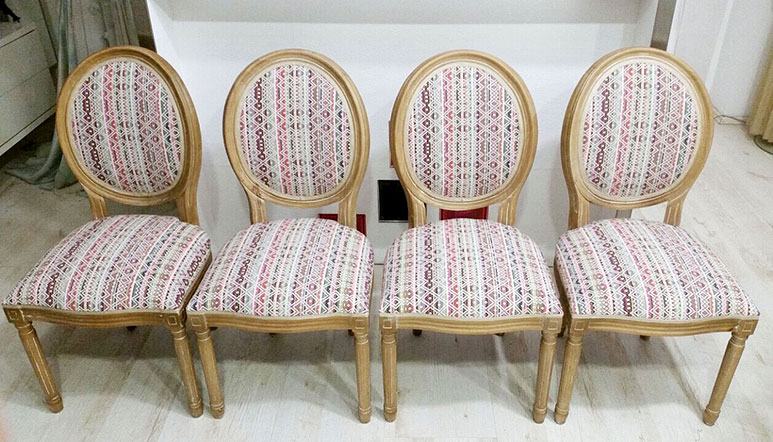 Židle v látce z kolekce PARADA